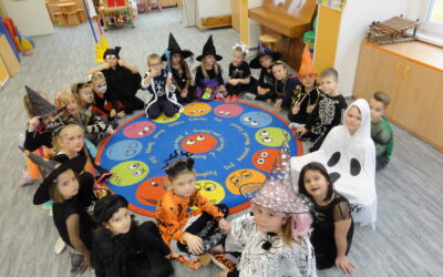 Krtečci slaví Halloween