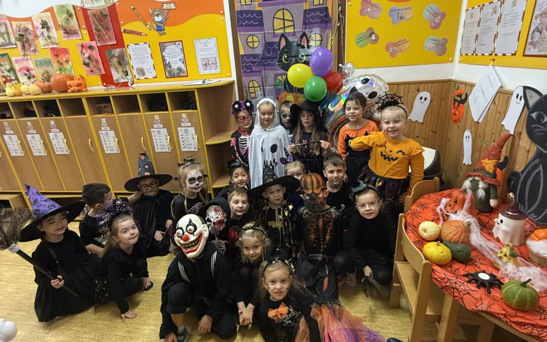 Koťátka – 🎃 Halloween👻